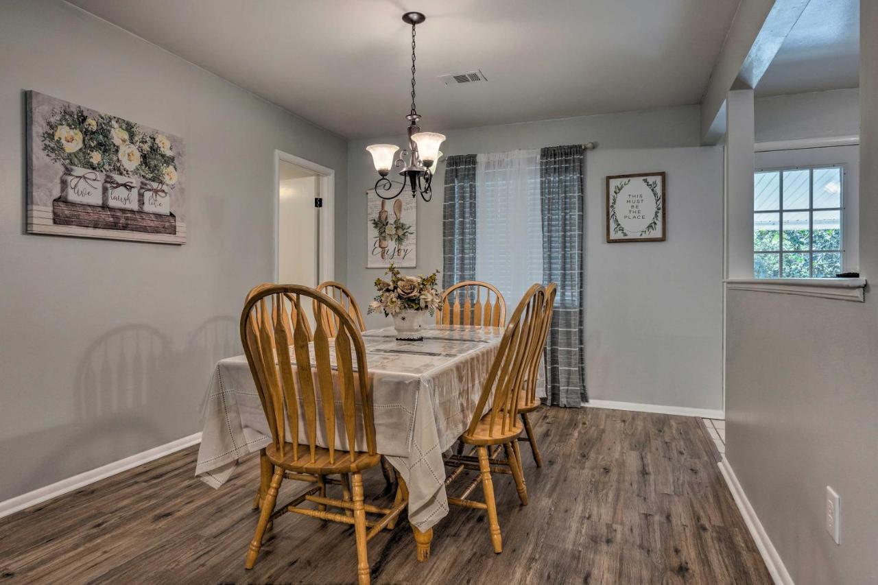 Charming Gulfport Escape Half-Mile To Beach! Exterior photo