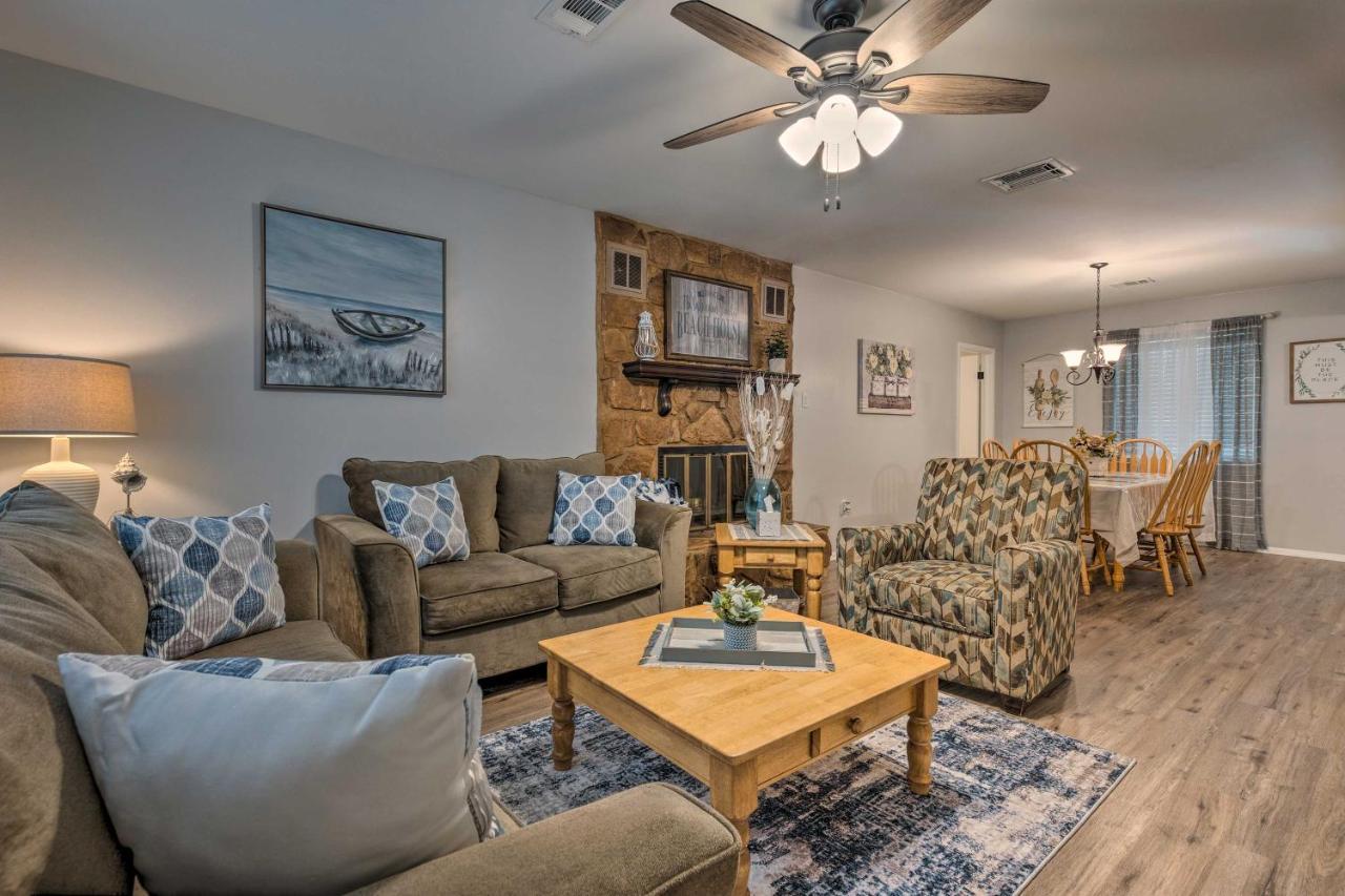 Charming Gulfport Escape Half-Mile To Beach! Exterior photo